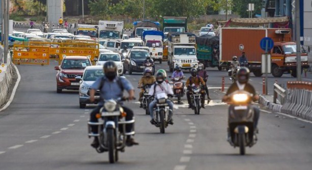 Govt extends validity of Motor Vehicle Act related documents till June 30