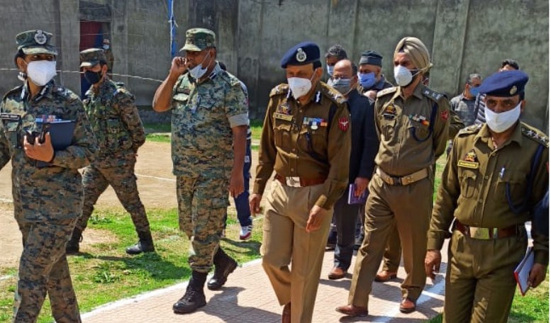 DGP, Prisons visits Central Jail Srinagar  