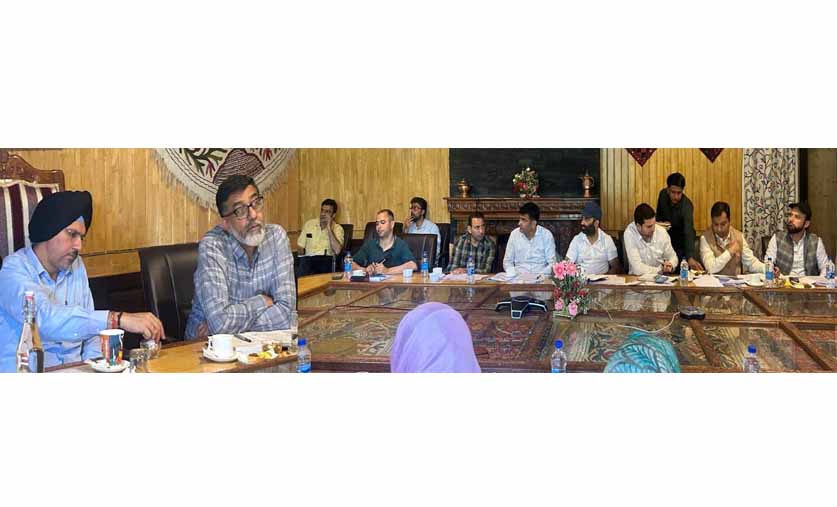 Vikramjit Singh reviews status of Industrial units in J&K