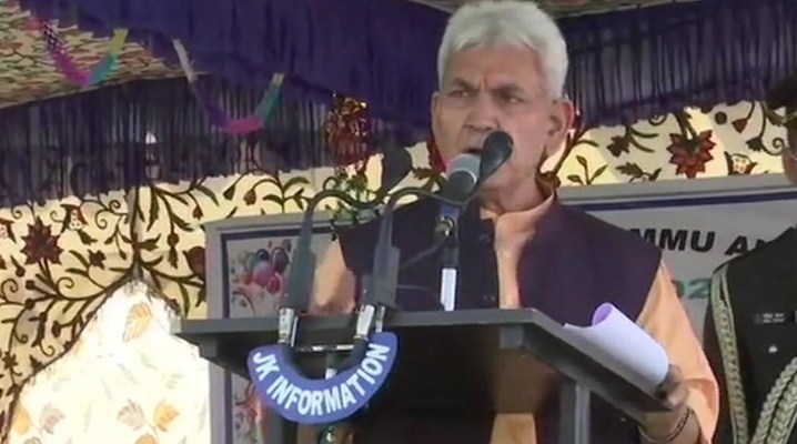 Lt Governor condemns despicable terrorist attack on CRPF personnel in Pampore