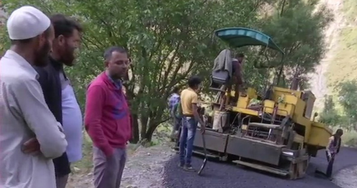 J-K: Construction of 9 km road connecting 12 villages underway in Rajouri