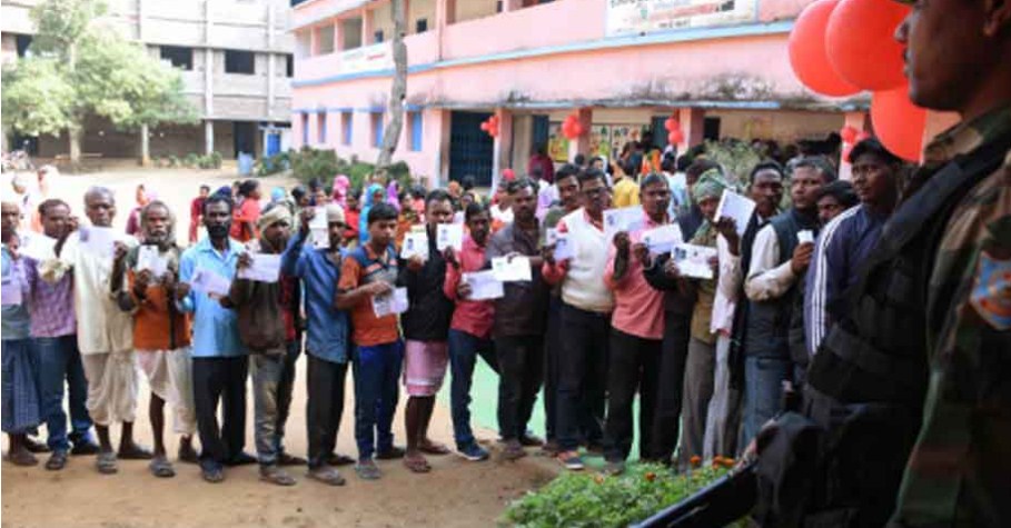 Jharkhand assembly election 2019: Voting concludes, nearly 64.44 percent turnout in first phase