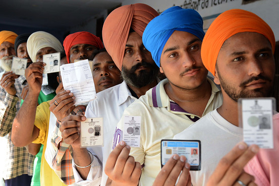 Udhampur regsters 46.9% pollng and Srinagar registers 8.1%, total polling at 29.6 % till 1 PM in J&K