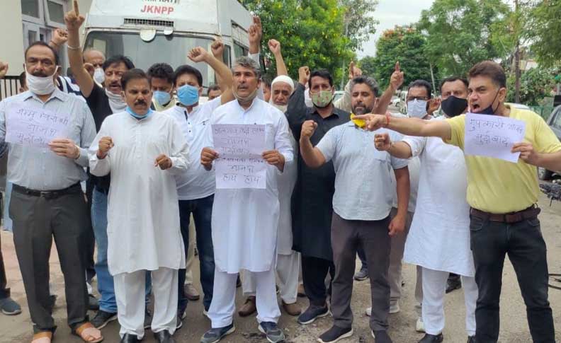 NPP protests against Modi govt for ignoring Jammu leadership