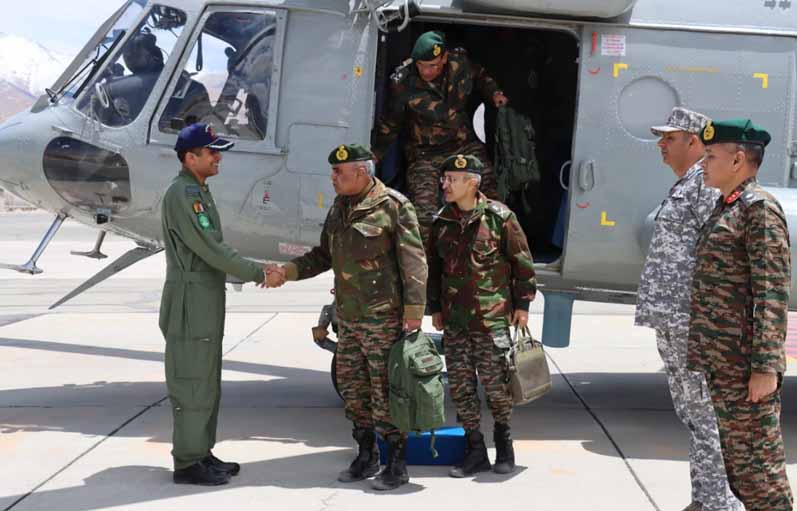 Army Chief Gen Manoj Pande reviews security situation along LAC in Ladakh