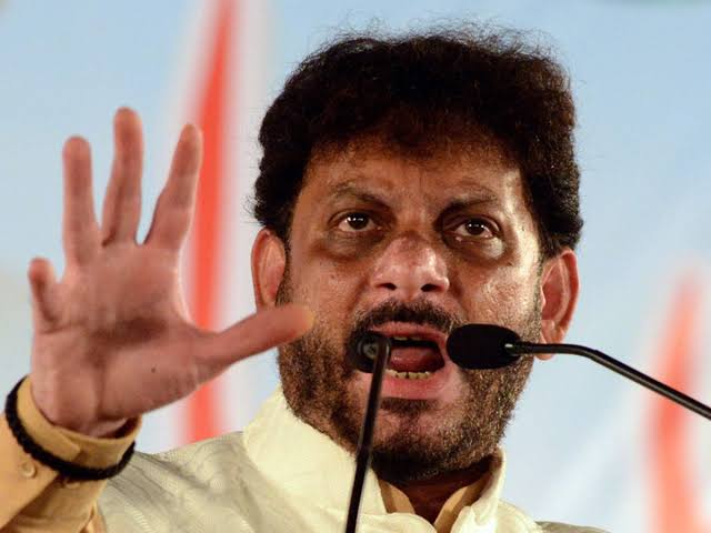 AIMIM's Waris Pathan Withdraws Controversial "15 Crore Muslims" Comment after massive outrage