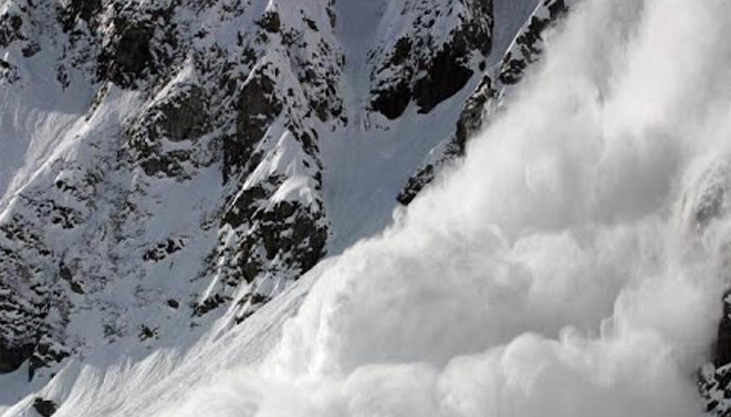 Fresh avalanche warning issued in upper reaches in J&K