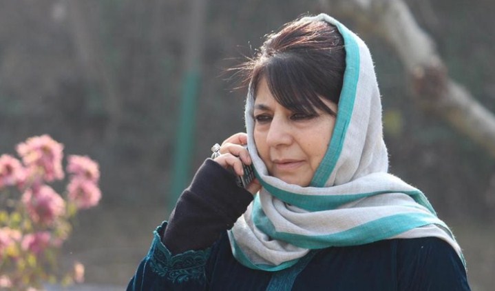 Mehbooba questions ECI decision to hold re-poll in Shopian