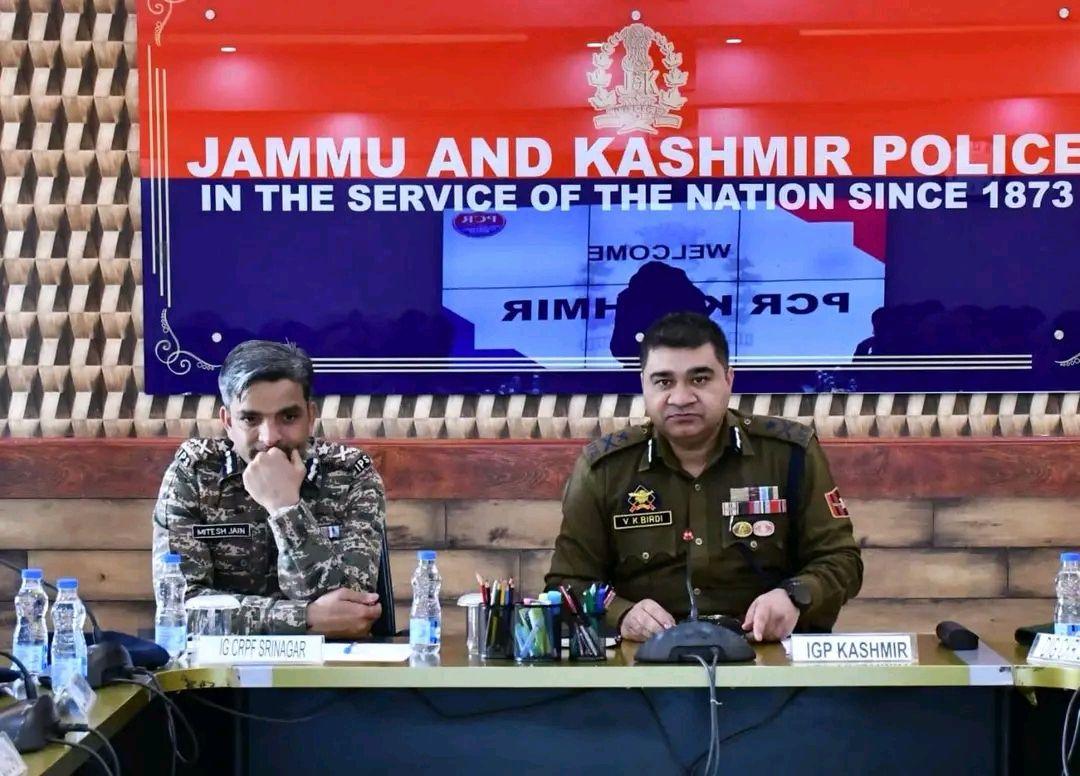 IGP Kashmir, IG CRPF lead security assessment to enhance Law & Order in Valley