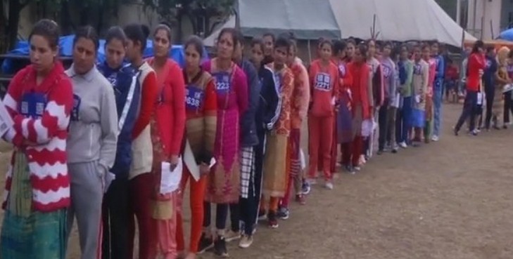 Local women turn up in huge numbers for J & K police recruitment drive in Doda