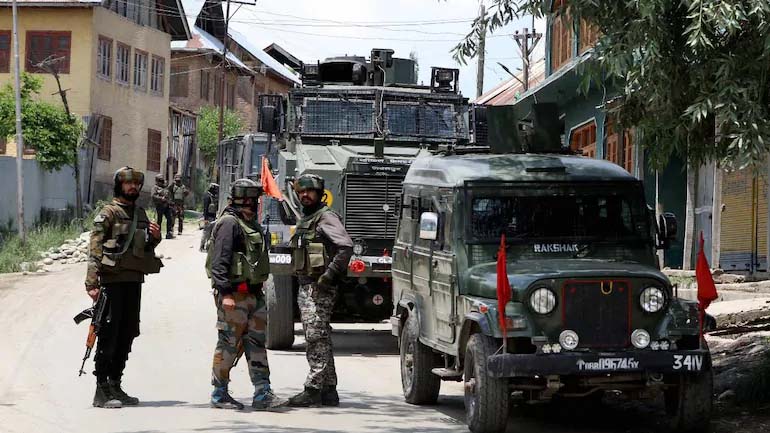 2 terrorists involved in attack on security forces killed in J-K’s Baramulla