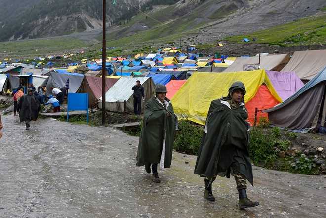 Amarnath Yatra Suspended from Jammu due to bad weather 
