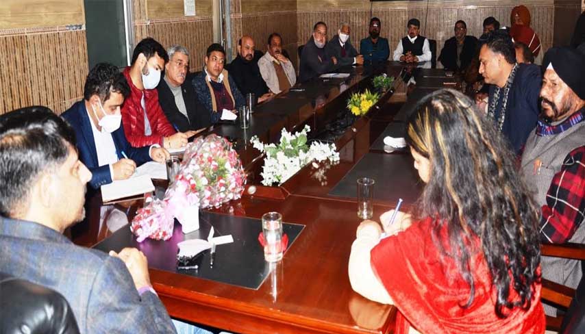 Dir Tourism Jammu listens to issues of travel & trade representatives