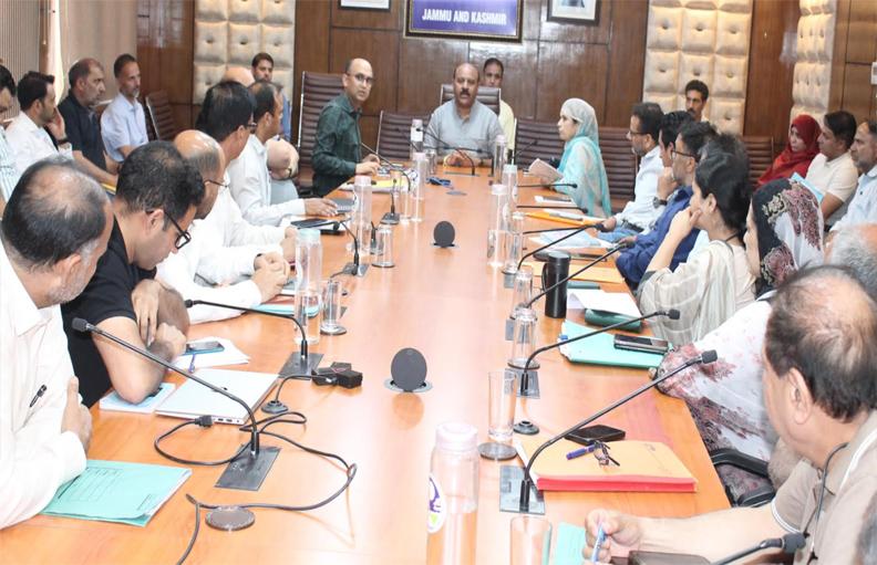 Dy CM reviews working of R&B Department; launches macadamisation programme
