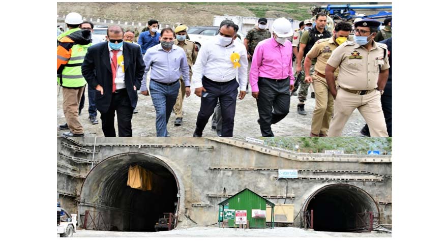 Work resumes on Z-Morh tunnel on Srinagar-Leh road after a year